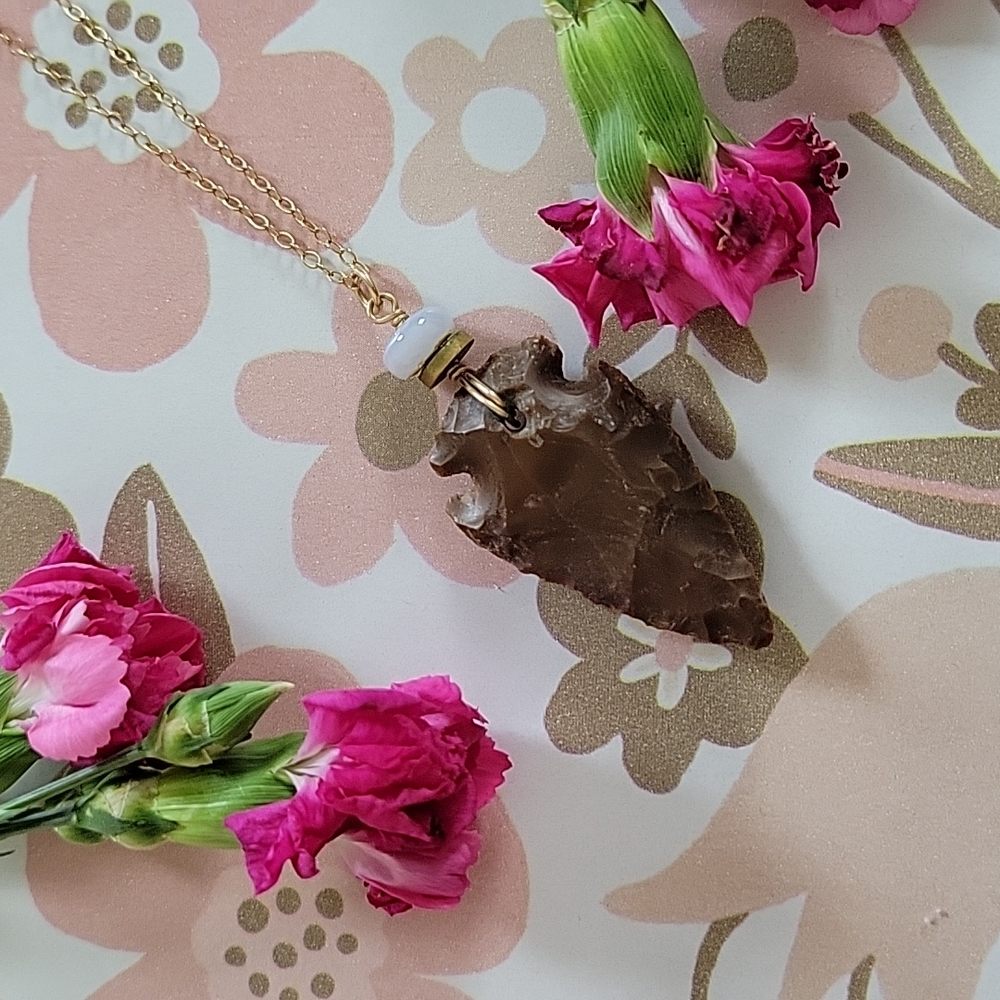 Arrowhead pendant Necklace